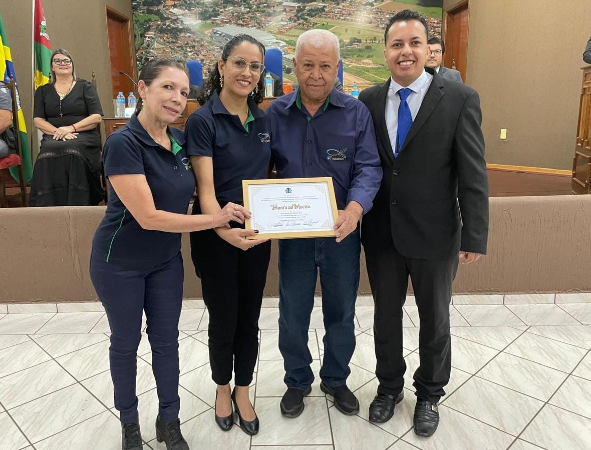 ONG SOS Rio Dourado é homenageada em Sessão Solene da Câmara de Guaiçara